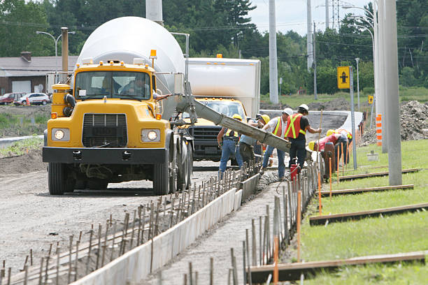  Und City, MO Concrete contractor Pros
